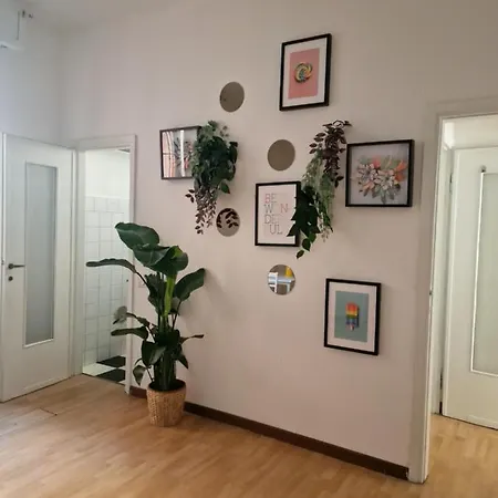 La Casa Del Porteno *