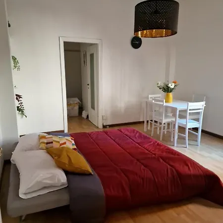 Apartment La Casa Del Porteno Milan